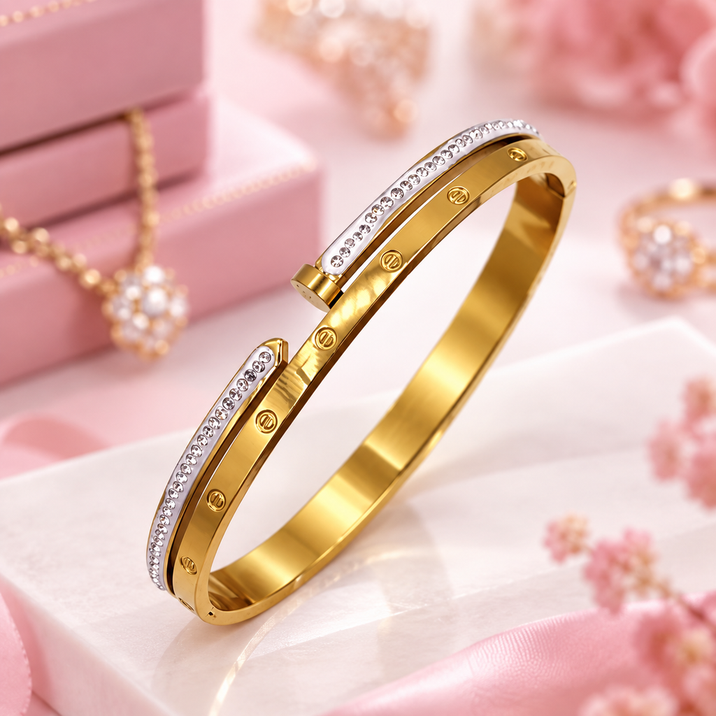 Luxury Crystal Hand Cuff