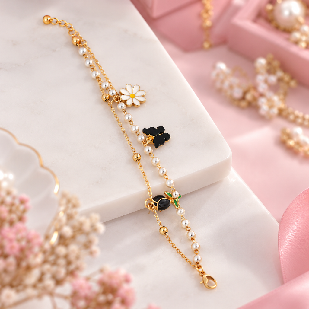 Pearl Daisy Charm Bracelet