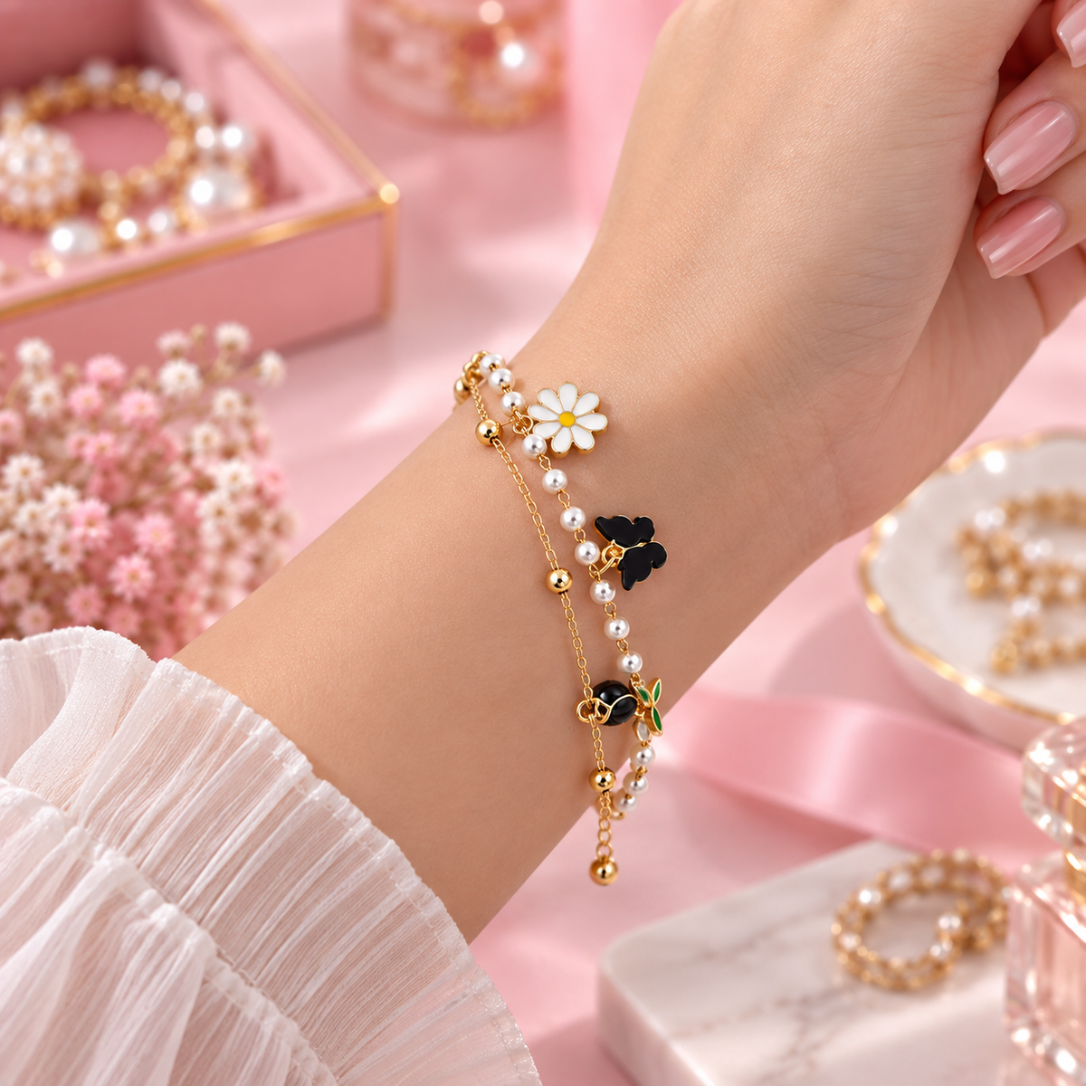 Pearl Daisy Charm Bracelet