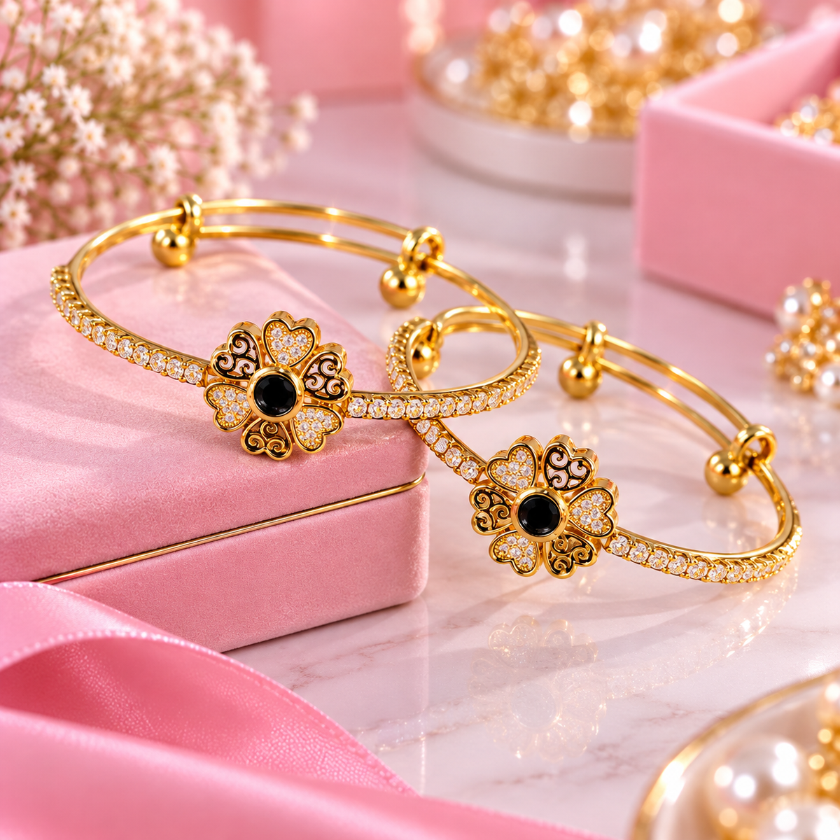 Flora Heart Hand Cuff