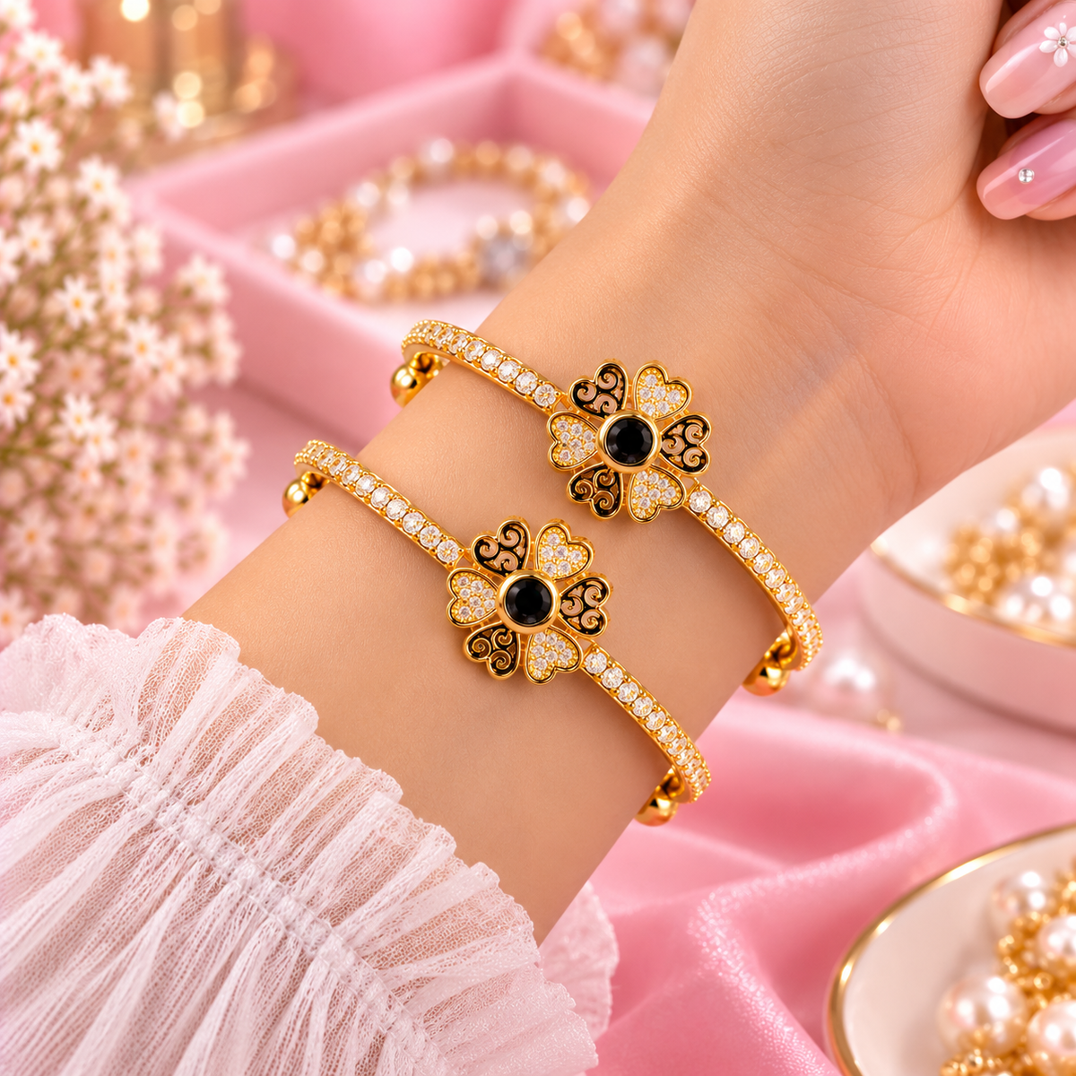 Flora Heart Hand Cuff